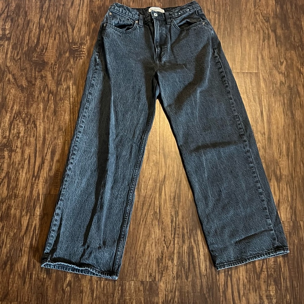 The loose Abercrombie high rise Jeans